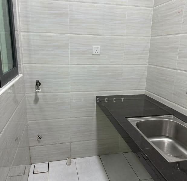 Condominium for Rent at The Henge - Alex Seet - Kitchen - PropertyGuru.com.my