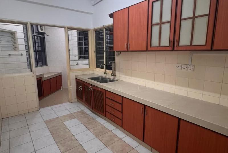 Kondominium untuk Dijual di Menara Menjalara - Jessica Lim - Kitchen - PropertyGuru.com.my