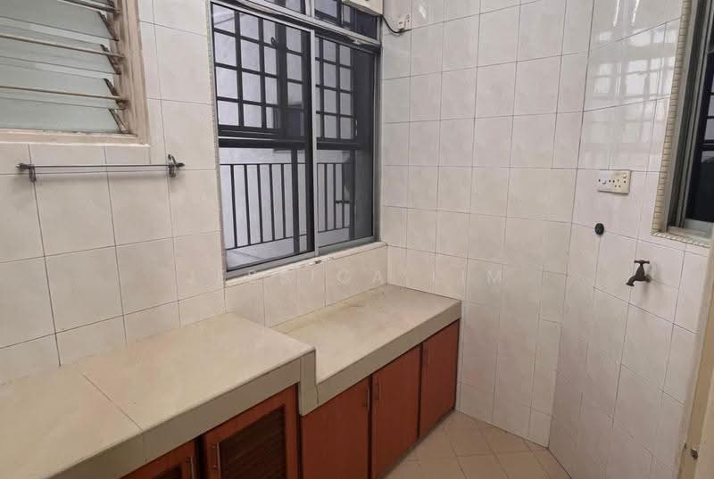 Kondominium untuk Dijual di Menara Menjalara - Jessica Lim - Kitchen - PropertyGuru.com.my