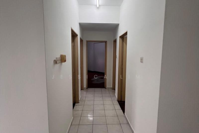 Kondominium untuk Dijual di Menara Menjalara - Jessica Lim - Corridor - PropertyGuru.com.my