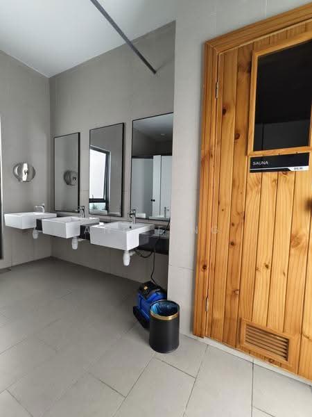 Service Residence for Sale at The Green Service Residence - Angie Ng - Bathroom - PropertyGuru.com.my