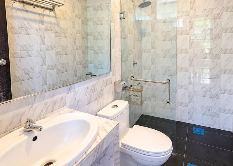 Bungalow House for Sale in Laman Ara (Petaling Jaya) - Mohammad Din Majid - Bathroom - PropertyGuru.com.my