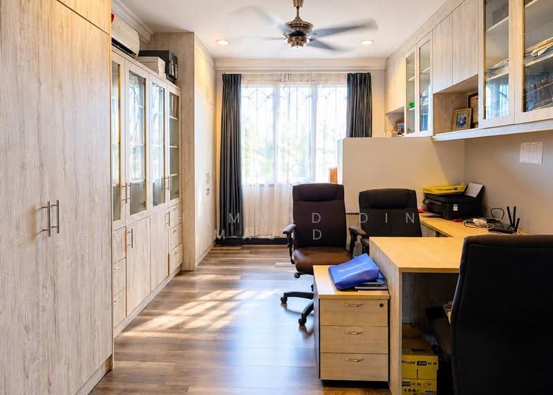Bungalow House for Sale in Laman Ara (Petaling Jaya) - Mohammad Din Majid - PropertyGuru.com.my