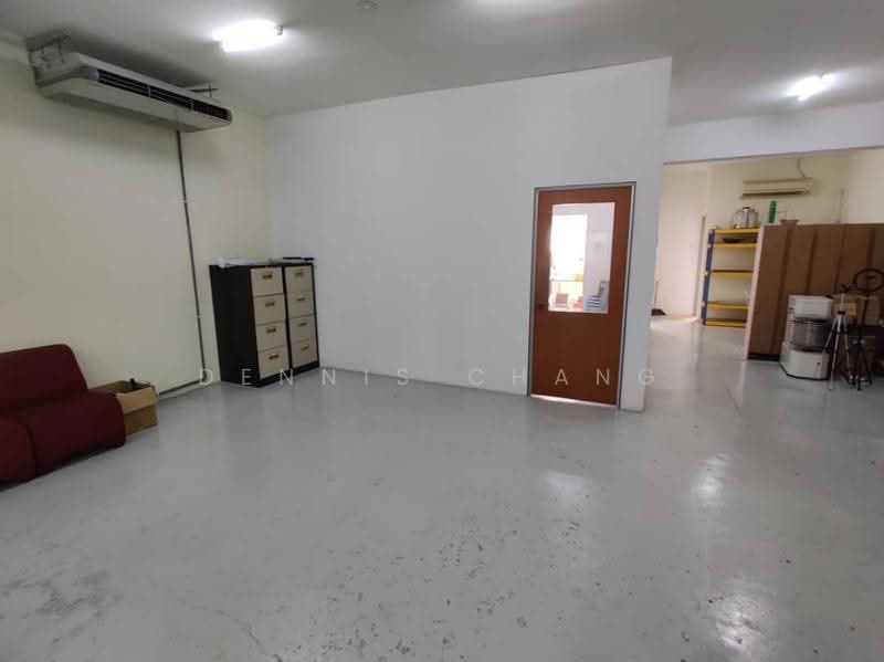 Terrace Factory for Sale in Taman Overseas Union (Taman Oug) (Jalan Klang Lama (Old Klang Road)) - Dennis Chang - Interior - PropertyGuru.com.my