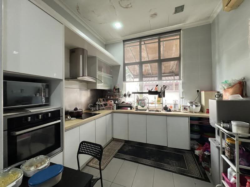 Semi-Detached House for Sale in Ampang Jaya (Ampang) - Lucas Choo - Kitchen - PropertyGuru.com.my