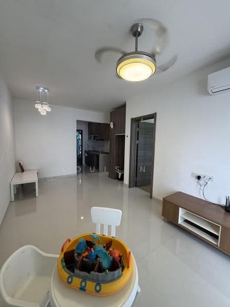 Pangsapuri untuk Dijual di Regalia Park @ Forest City - Louis Ng - Living Room - PropertyGuru.com.my
