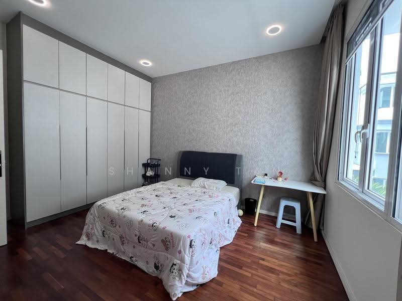 Rumah Berkembar untuk Dijual di Bandar Sungai Long (Selangor) - Shanny Tan - Bedroom - PropertyGuru.com.my