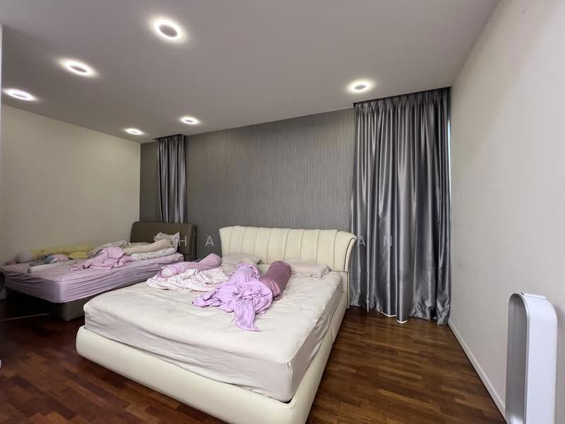 Rumah Berkembar untuk Dijual di Bandar Sungai Long (Selangor) - Shanny Tan - Bedroom - PropertyGuru.com.my