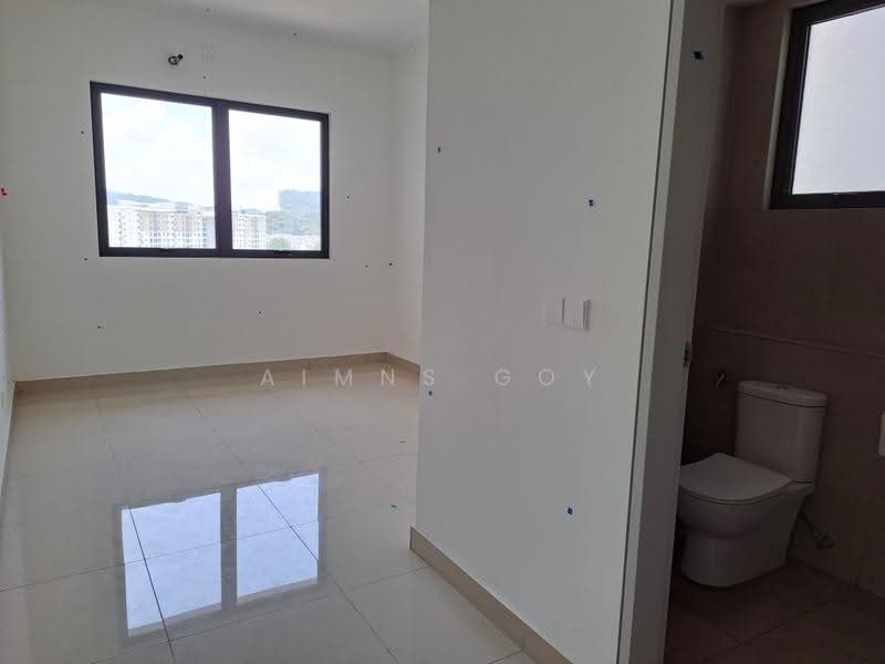 Service Residence for Sale at D'Sini Residences - Aimns Goy - Bathroom - PropertyGuru.com.my
