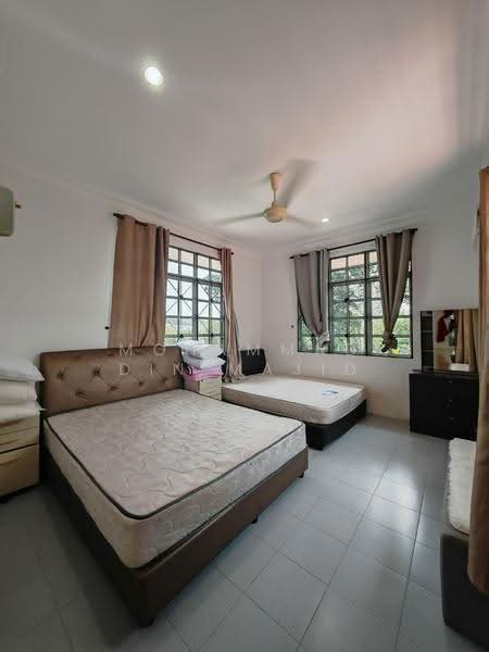 Rumah Banglo untuk Dijual di Bukit Rahman Putra (Sungai Buloh) - Mohammad Din Majid - Bedroom - PropertyGuru.com.my