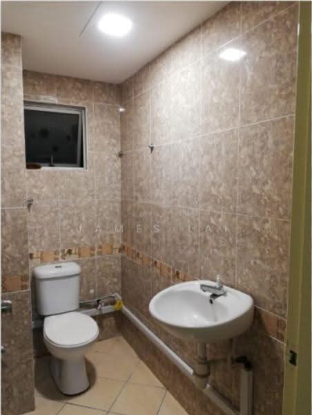 Condominium for Rent at Kepong Sentral Condominium - James Lai - Bathroom - PropertyGuru.com.my