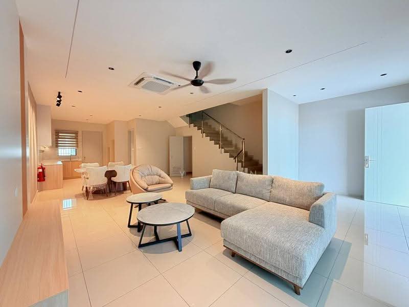 2-storey Terraced House for Sale in Taman Bukit Perdana (Kluang) - May Tan - Living Room - PropertyGuru.com.my