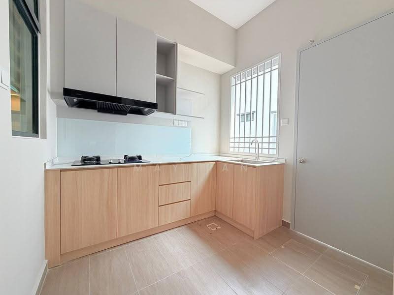 2-storey Terraced House for Sale in Taman Bukit Perdana (Kluang) - May Tan - Kitchen - PropertyGuru.com.my