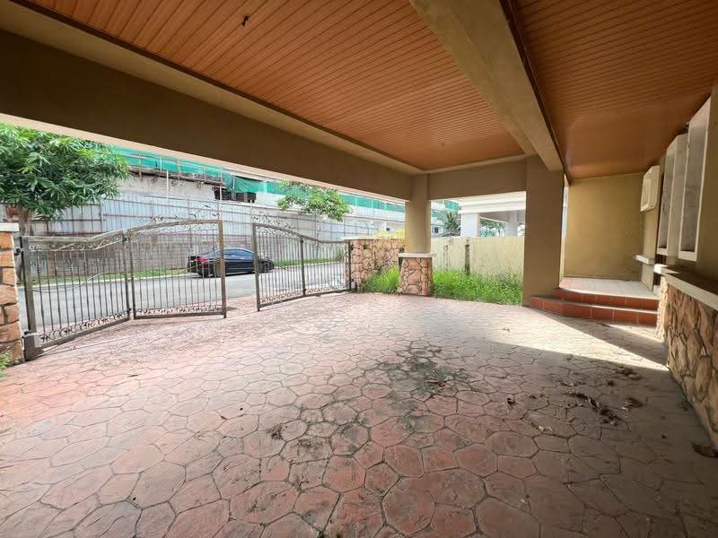 Bungalow House for Sale in Bayan Lepas (Penang) - Jason Phoon - Exterior - PropertyGuru.com.my