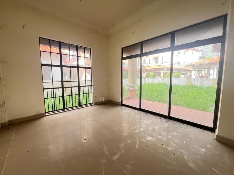 Bungalow House for Sale in Bayan Lepas (Penang) - Jason Phoon - Living Room - PropertyGuru.com.my