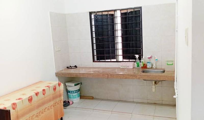 Rumah Flat untuk Disewa di Desa Satu - James Lai - Kitchen - PropertyGuru.com.my