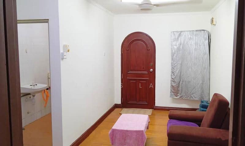 Rumah Flat untuk Disewa di Desa Satu - James Lai - Bathroom - PropertyGuru.com.my