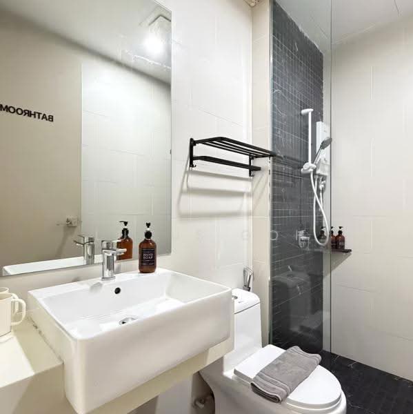 Kondominium untuk Dijual di Aura Residence - Lucus Goh - Bathroom - PropertyGuru.com.my