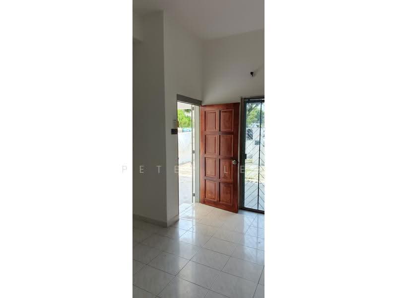 2-storey Terraced House for Sale in Taman Laksamana Cheng Ho (Melaka City) - Peter Lee - Entrance - PropertyGuru.com.my
