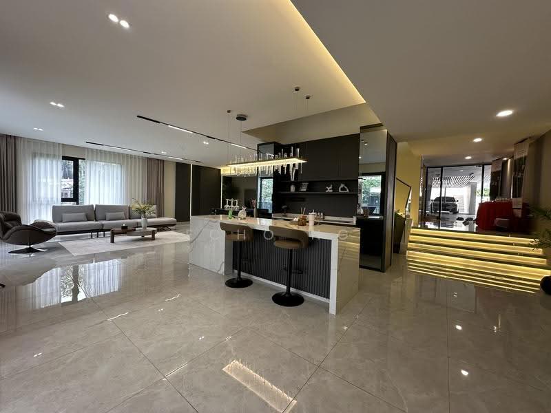 Bungalow House for Sale in Taman Tunku (Bukit Tunku (Kenny Hills)) - Echo Ng - Living Room - PropertyGuru.com.my