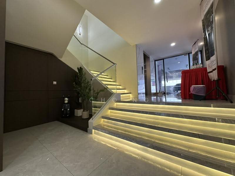 Bungalow House for Sale in Taman Tunku (Bukit Tunku (Kenny Hills)) - Echo Ng - Entrance - PropertyGuru.com.my