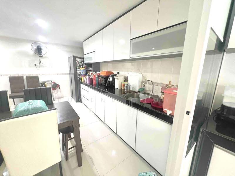 Rumah Teres untuk Disewa di Bandar Kinrara Seksyen 5 (Bandar Kinrara) - Eugene Choy - Kitchen - PropertyGuru.com.my