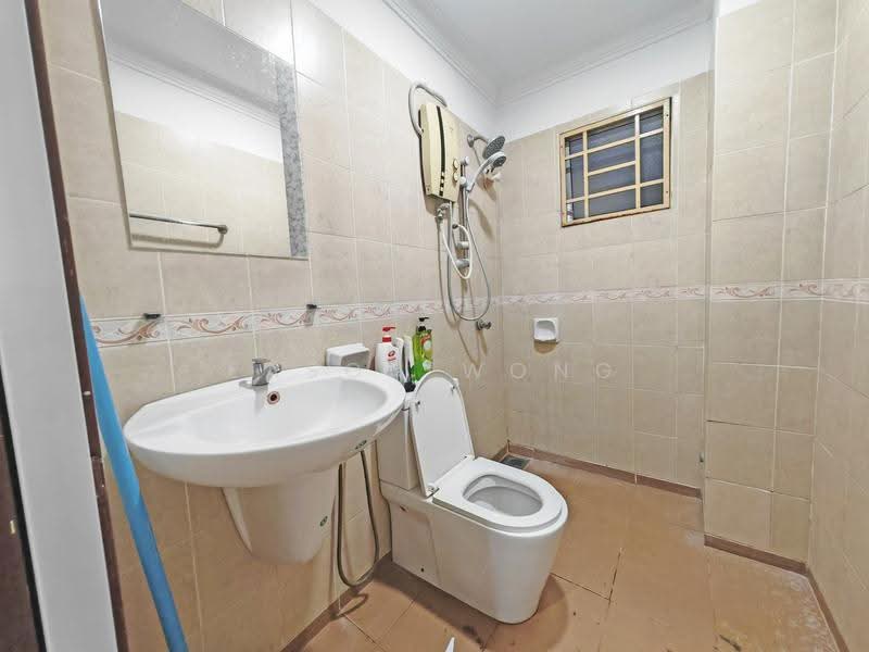 Townhouse for Sale in Taman Lagenda Mas (Cheras) - Eason Wong - PropertyGuru.com.my
