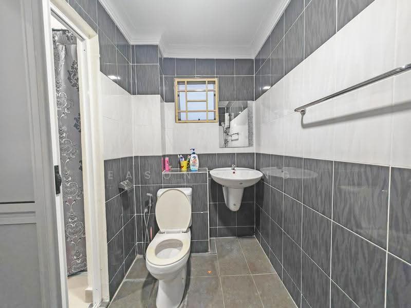 Townhouse for Sale in Taman Lagenda Mas (Cheras) - Eason Wong - PropertyGuru.com.my