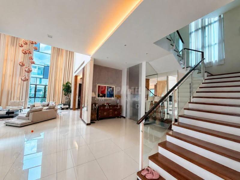 Bungalow House for Sale in Subang Heights (Subang Jaya) - Mohammad Din Majid - Living Room - PropertyGuru.com.my