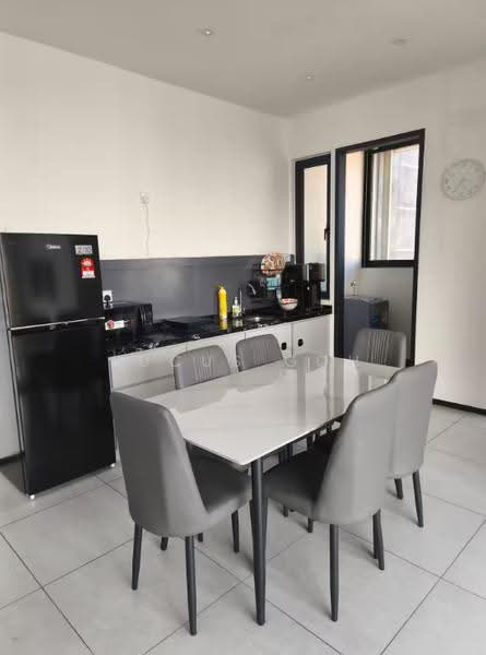 Service Residence for Sale at Parkland Residence @ Kajang 2 - Lucus Goh - Kitchen - PropertyGuru.com.my