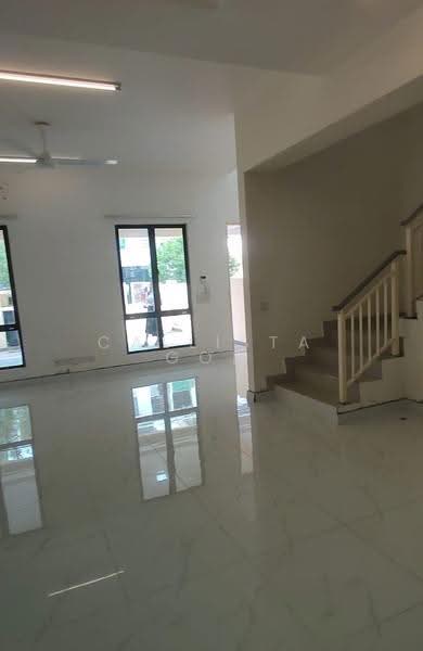 Rumah Teres 2.5-Tingkat untuk Dijual di Setia Alam (Selangor) - Callista Goh - Living Room - PropertyGuru.com.my