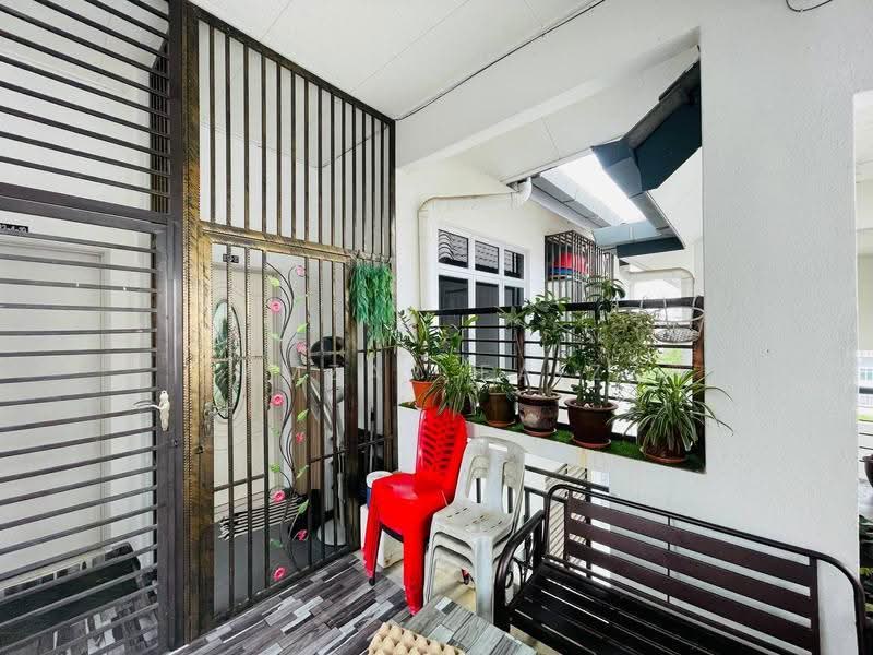 Apartment for Sale at Dahlia Court - Amzar Faiz - PropertyGuru.com.my