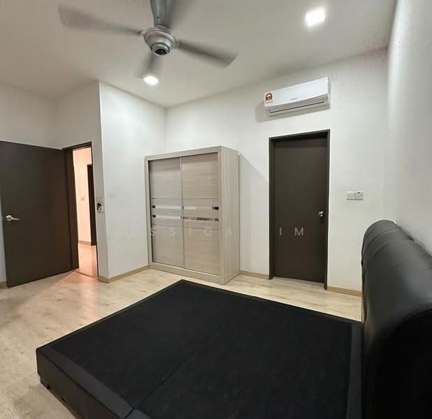 Condominium for Rent at The Henge - Jessica Lim - Bedroom - PropertyGuru.com.my