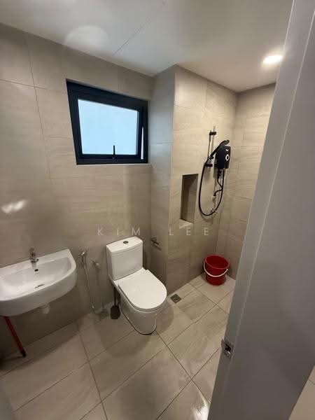 Kondominium untuk Disewa di Skyline KL - Kim Lee - Bathroom - PropertyGuru.com.my