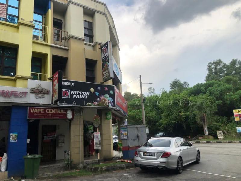 Kedai / Pejabat untuk Dijual di Paragon Utama (Selayang) - Zuraina Rajudin - Exterior - PropertyGuru.com.my