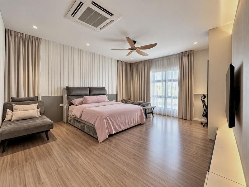 Semi-Detached House for Sale in Kota Kemuning (Shah Alam) - Wei Wei Low - Bedroom - PropertyGuru.com.my