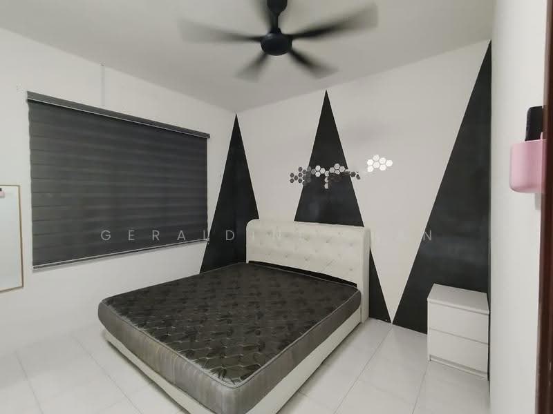 Rumah Teres 2-Tingkat untuk Disewa di Taman Desiran Bayu (Puchong) - Geraldine Chan - Bedroom - PropertyGuru.com.my