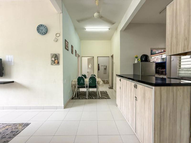 Apartment for Sale at Dahlia Court - Amzar Faiz - PropertyGuru.com.my