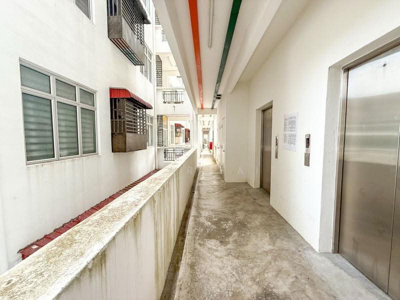 Apartment for Sale at Dahlia Court - Amzar Faiz - PropertyGuru.com.my