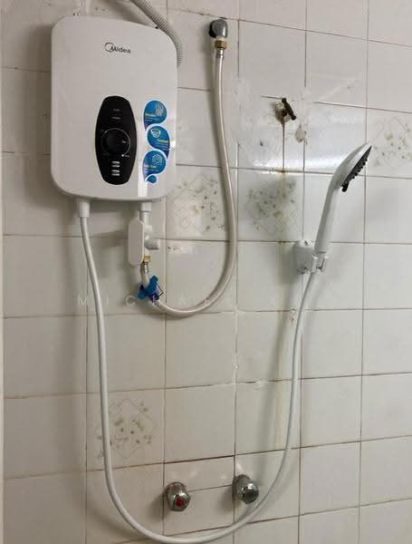 Apartment for Sale at Palm Court Apartment - Michael Kei - Bathroom - PropertyGuru.com.my