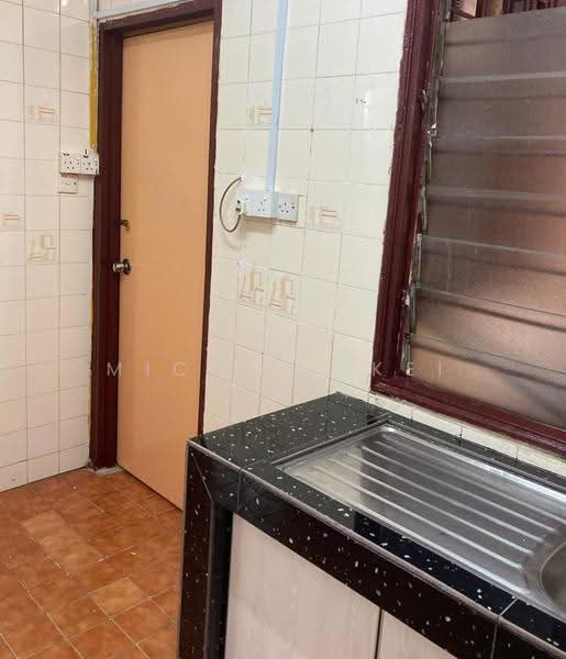 Apartment for Sale at Palm Court Apartment - Michael Kei - Kitchen - PropertyGuru.com.my