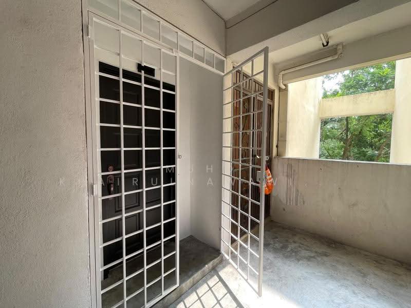 Apartment for Sale at Vista Seri Putra - Muhd Khairulnawawi Kamaruddin - PropertyGuru.com.my