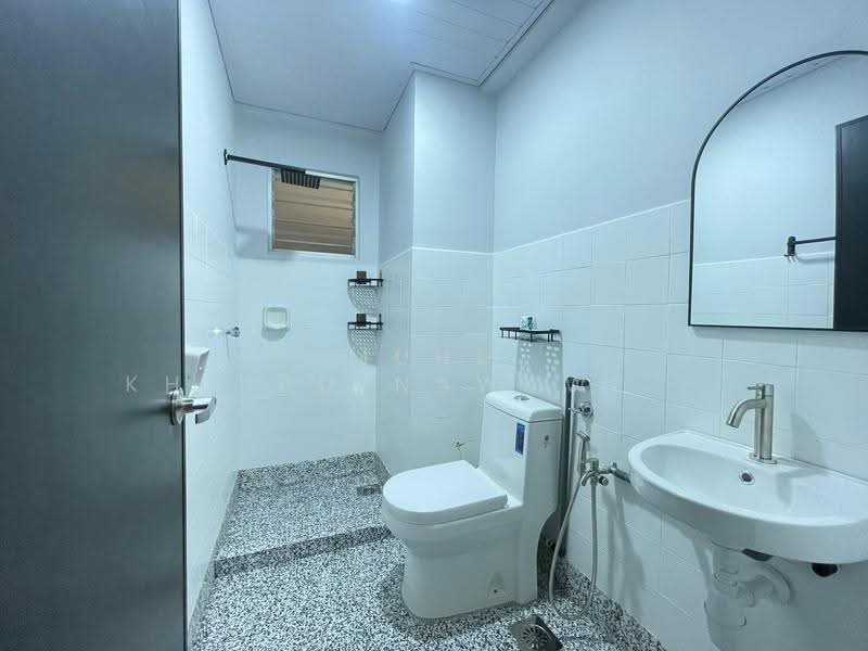 Apartment for Sale at Vista Seri Putra - Muhd Khairulnawawi Kamaruddin - PropertyGuru.com.my