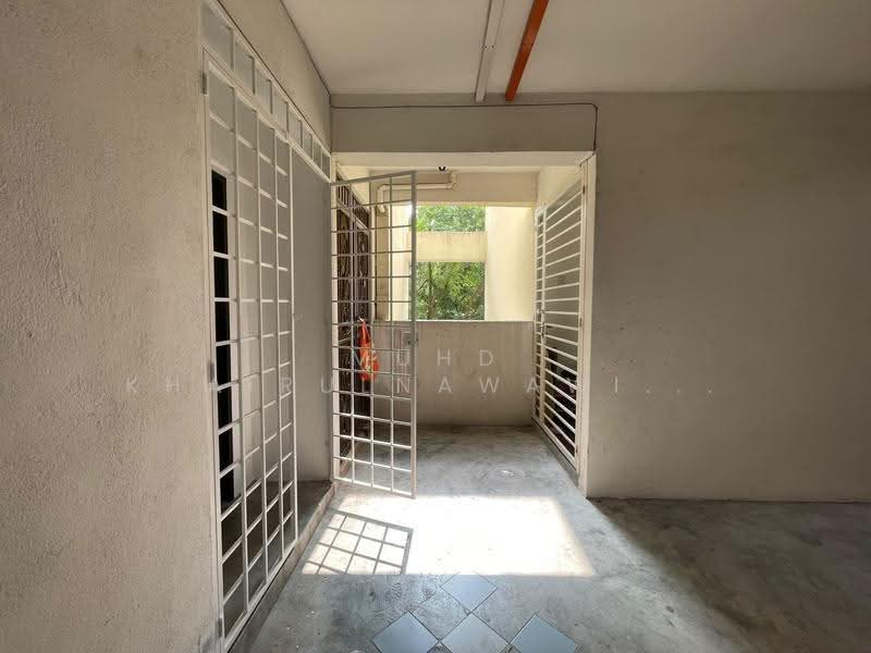 Apartment for Sale at Vista Seri Putra - Muhd Khairulnawawi Kamaruddin - PropertyGuru.com.my