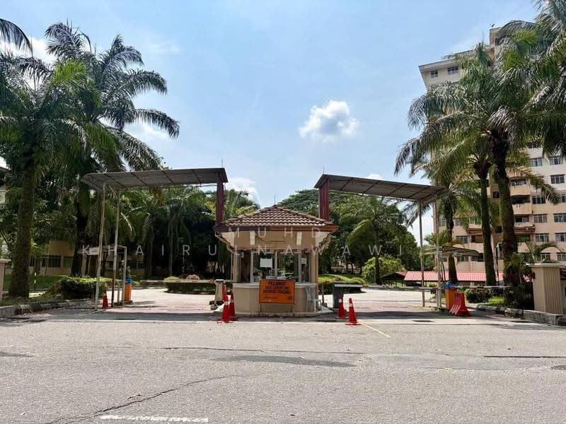 Apartment for Sale at Vista Seri Putra - Muhd Khairulnawawi Kamaruddin - PropertyGuru.com.my