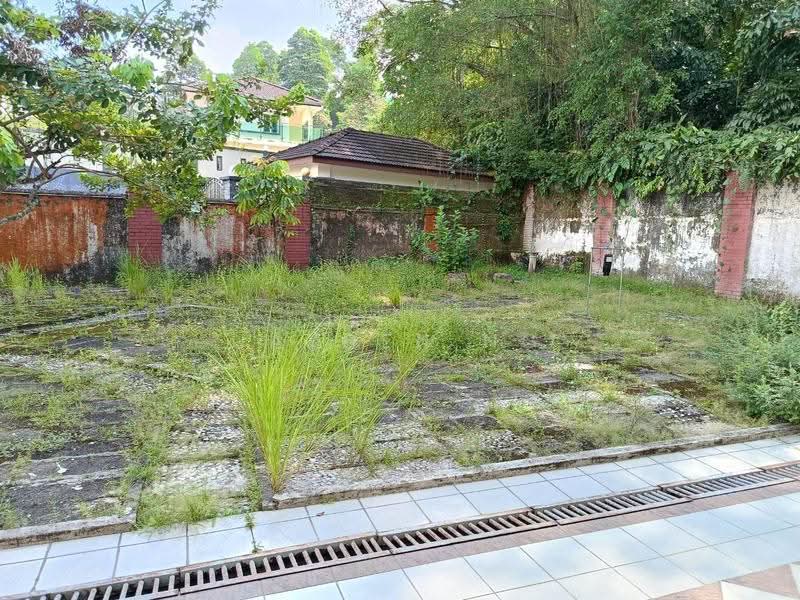 Bungalow House for Sale in Johor Bahru (Johor) - Jayden Ng - Garden - PropertyGuru.com.my