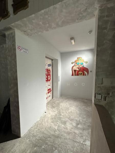 Shop / Office for Rent in Bandar Puteri Puchong (Puchong) - Joyce Hoo - Corridor - PropertyGuru.com.my