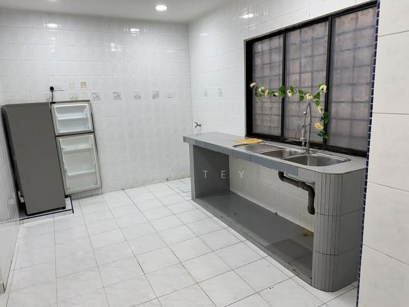 Rumah Teres 2-Tingkat untuk Disewa di Taman Daya (Johor Bahru) - YY Tey - PropertyGuru.com.my