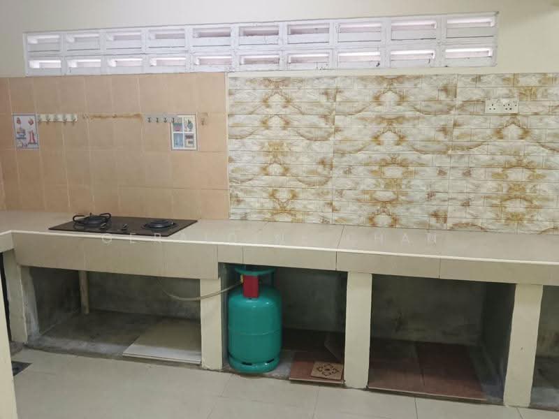 2-storey Terraced House for Rent in BANDAR PUCHONG JAYA (Puchong) - Geraldine Chan - Kitchen - PropertyGuru.com.my