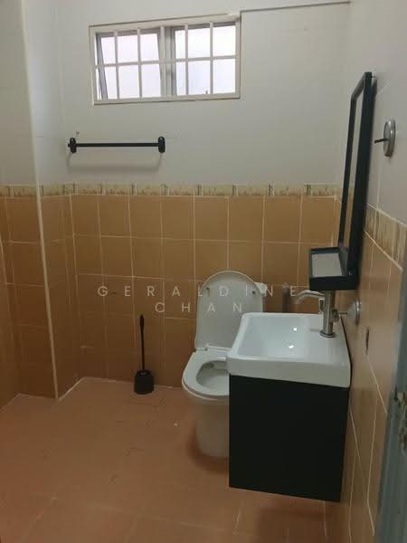2-storey Terraced House for Rent in BANDAR PUCHONG JAYA (Puchong) - Geraldine Chan - Bathroom - PropertyGuru.com.my